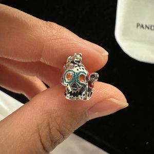 Pandora Disney Pixar Coco Miguel & Dante Skull Glow-in-the-dark Charm